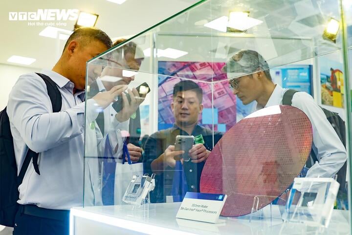 Việt Nam sẽ phát triển chip 'AI hoá' các thiết bị điện tử gia dụng- Ảnh 2. Việt Nam sẽ phát triển chip 'AI hoá' các thiết bị điện tử gia dụng- Ảnh 2.