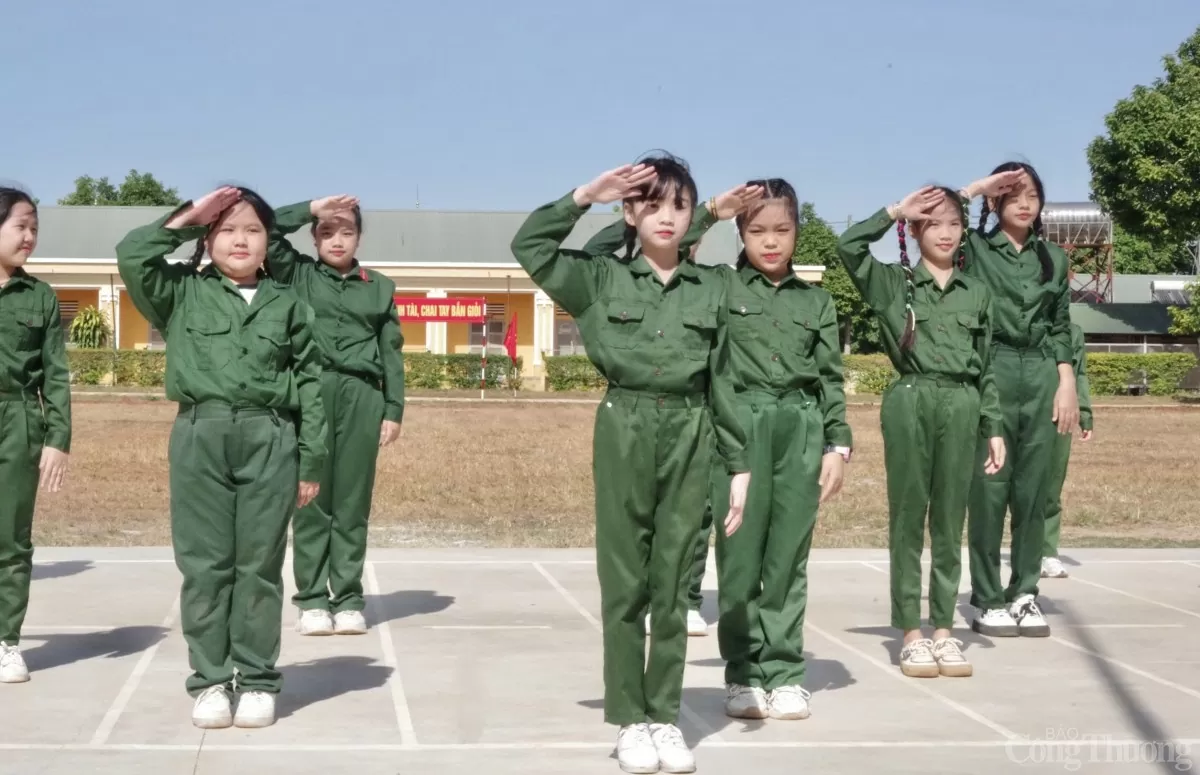 Học sinh Gia Lai hào hứng với nhiều trải nghiệm thú vị khi được hoá thân thành chiến sĩ Gia Lai: Học sinh hào hứng với nhiều trải nghiệm thú vị khi được hoá thân thành chiến sĩ