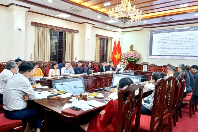 Các đại biểu đã trao đổi về những nội dung cần chỉnh lý trong dự thảo Luật. Ảnh: Bộ Tư pháp