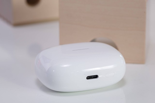 Hóa ra Xiaomi cũng có tai nghe không dây xịn như thế này: Thiết kế cao cấp, chống ồn cực tốt, nghe nhạc Hi-Res, pin dùng 36 giờ mà giá chỉ bằng nửa AirPods 4- Ảnh 17. Hóa ra Xiaomi cũng có tai nghe không dây xịn như thế này: Thiết kế cao cấp, chống ồn cực tốt, nghe nhạc Hi-Res, pin dùng 36 giờ mà giá chỉ bằng nửa AirPods 4- Ảnh 17.