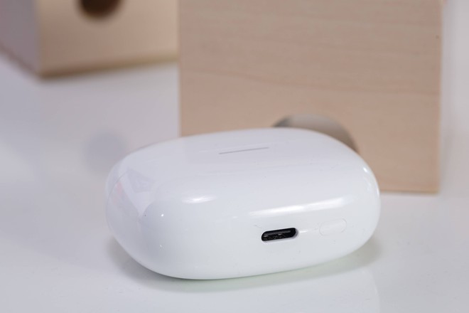 Hóa ra Xiaomi cũng có tai nghe không dây xịn như thế này: Thiết kế cao cấp, chống ồn cực tốt, nghe nhạc Hi-Res, pin dùng 36 giờ mà giá chỉ bằng nửa AirPods 4- Ảnh 5.