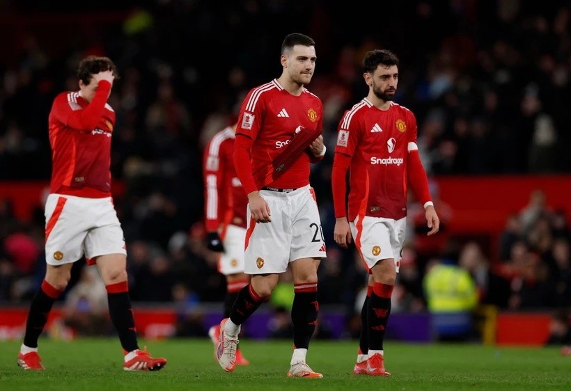 Manchester United thành cựu vương FA Cup. (Nguồn: Reuters)