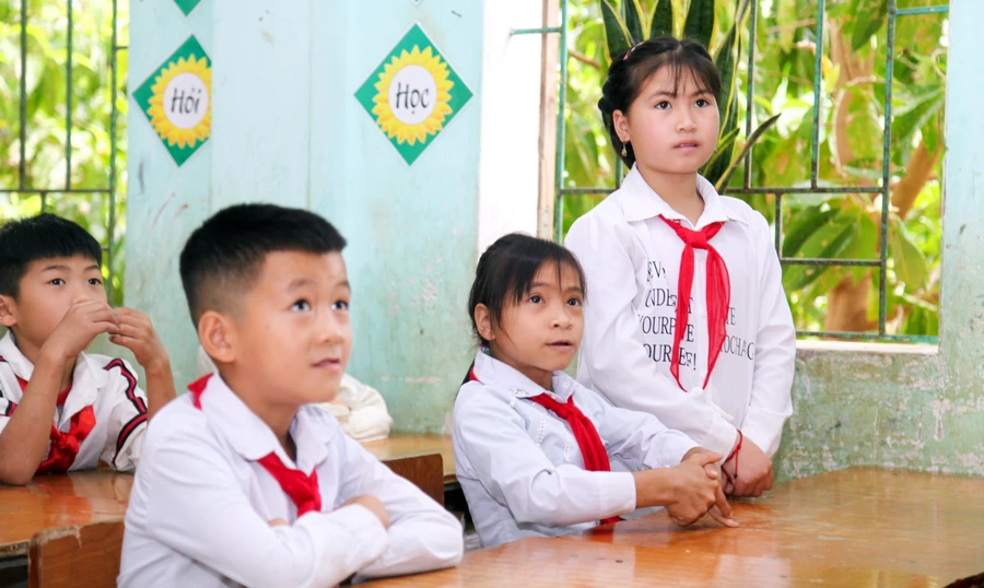 Học sinh Trường PTDTBT Tiểu học xã Nậm Ban, Mèo Vạc, Hà Giang. Ảnh minh họa: Nguyễn Lâm