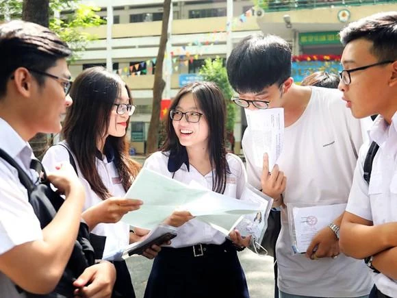 Tăng cường phân cấp, phân quyền trong quản lý giáo dục