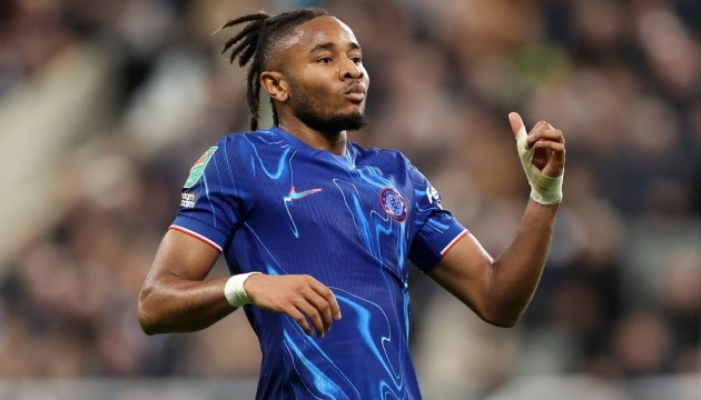 Christopher Nkunku lọt tầm ngắm của Man United.