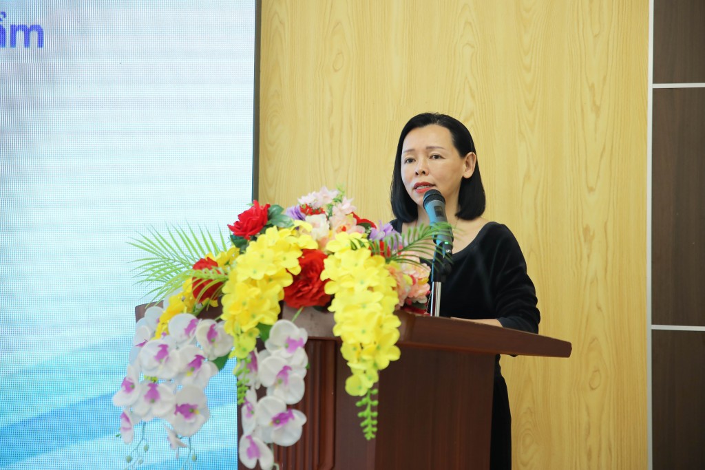 Long Châu hợp tác cùng Viện Kiểm nghiệm an toàn vệ sinh thực phẩm Quốc gia – Bộ Y tế, chủ động tiên phong tiến hành “kiểm tra kép vì sức khỏe người dân và khách hàng”