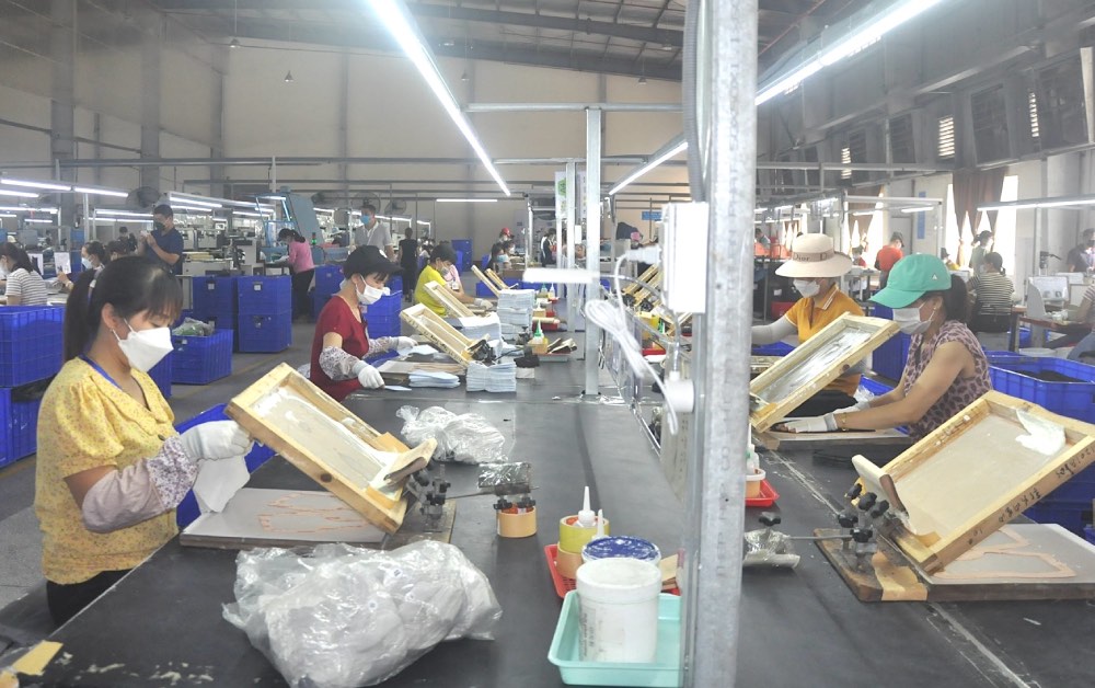 Do thu nhập thấp nên đời sống người lao động còn gặp nhiều khó khăn. Ảnh: Bảo Hân