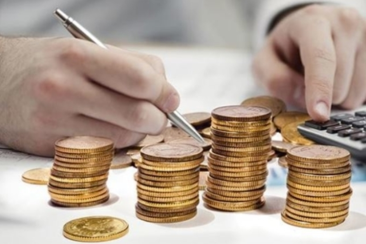 Có tới  9 doanh nghiệp chi trả bằng tiền mặt. ảnh Indernet