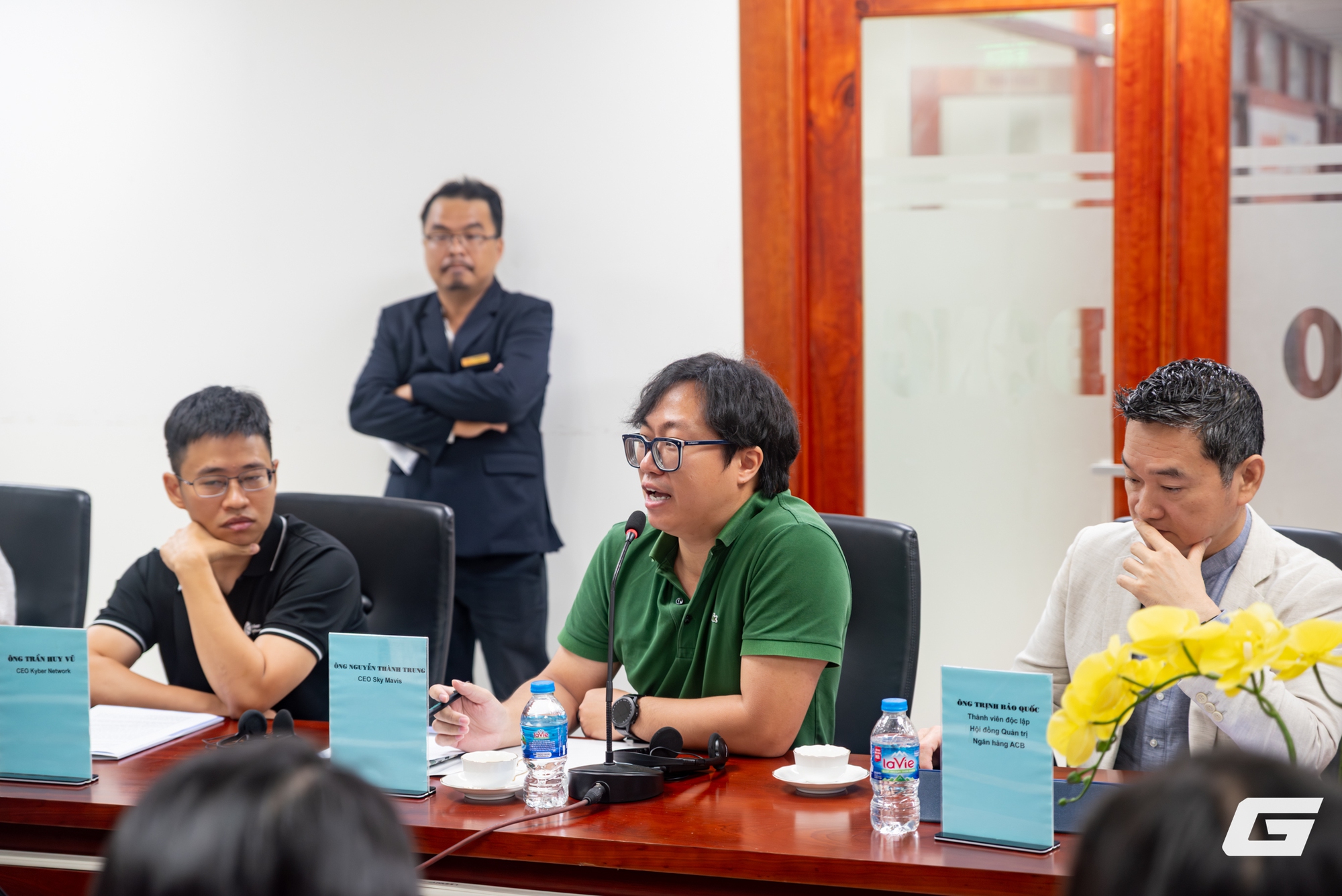 CEO sàn tiền số lớn nhất thế giới Binance bất ngờ đến Việt Nam làm việc- Ảnh 2. CEO sàn tiền số lớn nhất thế giới Binance bất ngờ đến Việt Nam làm việc- Ảnh 2.