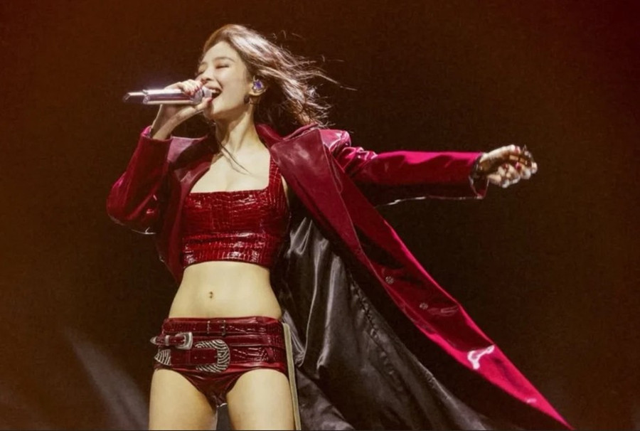jennie-1.png