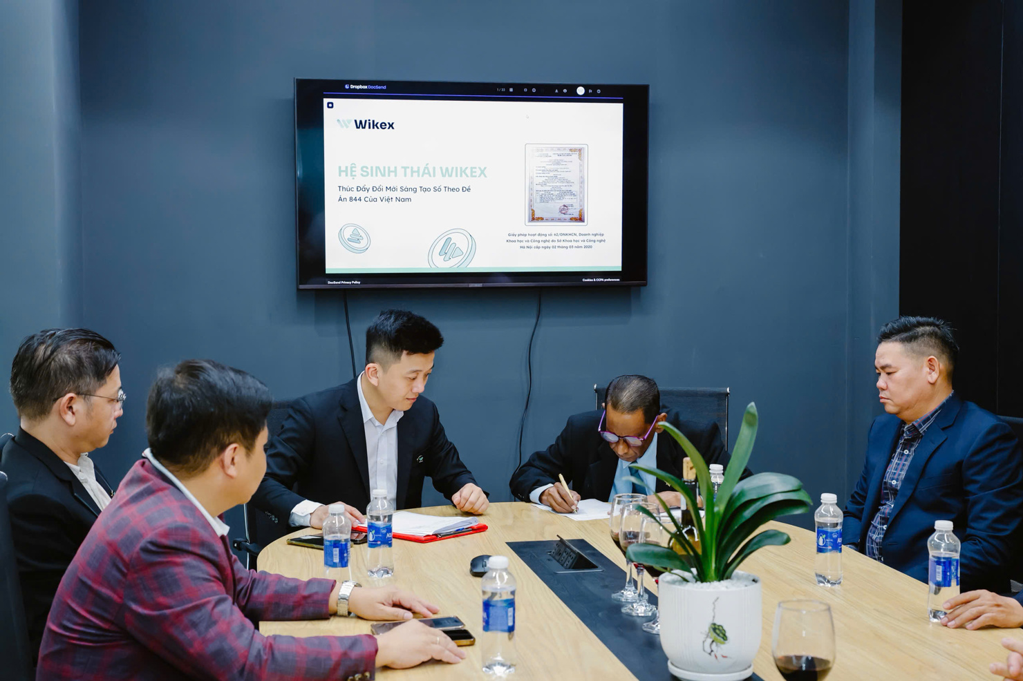 Hai bên ký kết hợp tác nhằm mở rộng thị trường và phát triển công nghệ lõi cho hệ sinh thái tài chính số.
