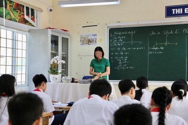 Bộ Giáo dục và Đào tạo trả lời kiến nghị cho phép dạy thêm, học thêm tại trường