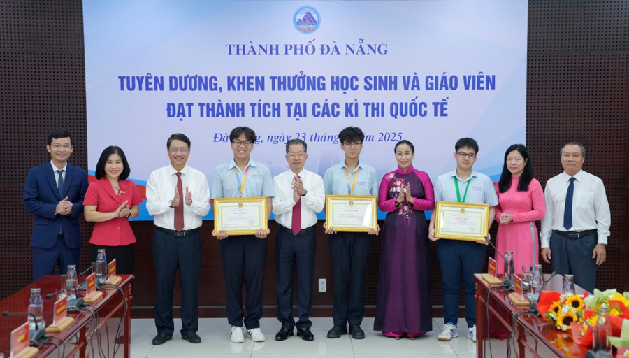 truong-chuyen-thieu-hoc-sinh-1.jpg