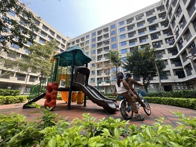 Bộ Xây dựng trả lời trường hợp mua nhà ở xã hội khi có tháng thu nhập tới 17 triệu đồng