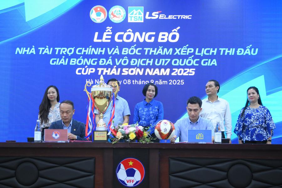 u17-4421.jpg