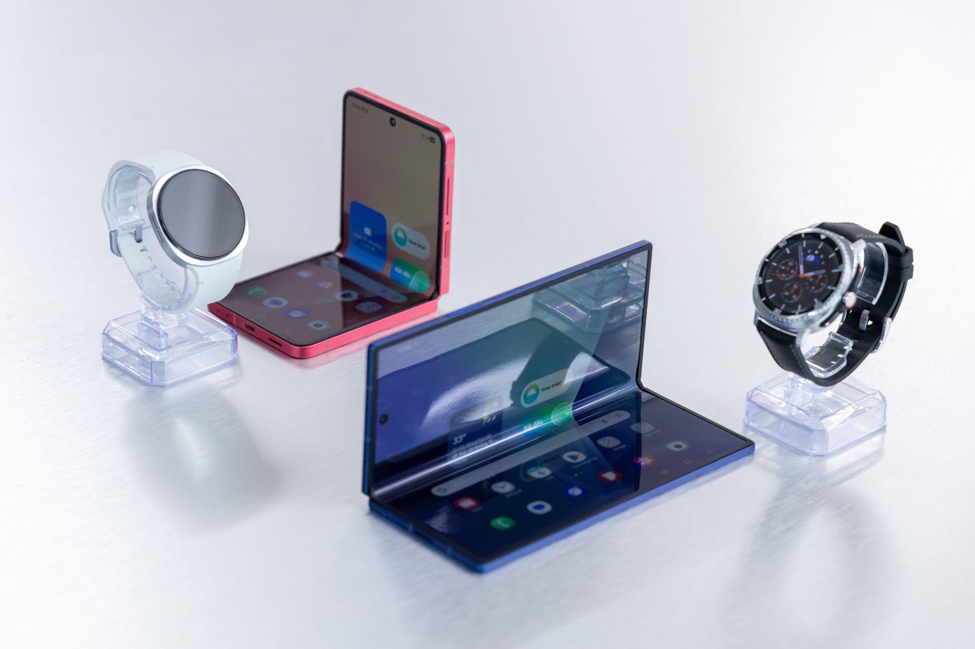 Không chỉ mỏng nhẹ, Samsung Galaxy Z Fold7 tiên phong trong kỷ nguyên điện thoại gập AI- Ảnh 3.