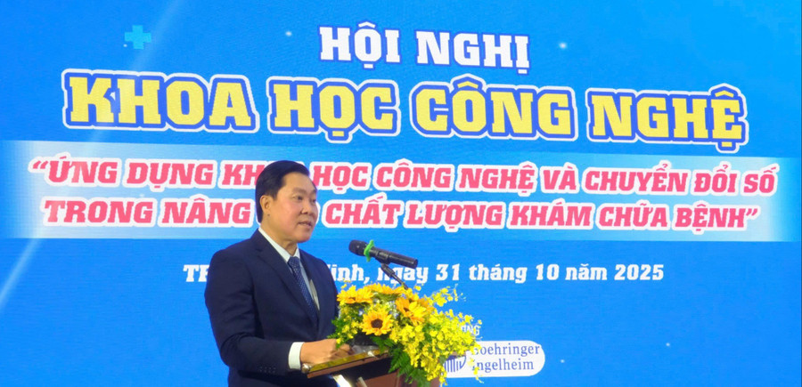 TS.BS.CKII Vũ Trí Thanh – Giám đốc Bệnh viện Đa khoa Thủ Đức phát biểu tại hội nghị.