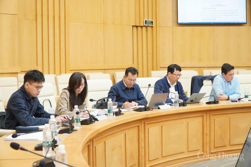 Bộ Công Thương họp rà soát Dự án Luật Thương mại điện tử - 3