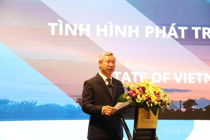 Cục trưởng Cục Điện lực (Bộ Công Thương) Phạm Nguyên Hùng phát biểu khai mạc hội thảo. Ảnh: Lê Vân.