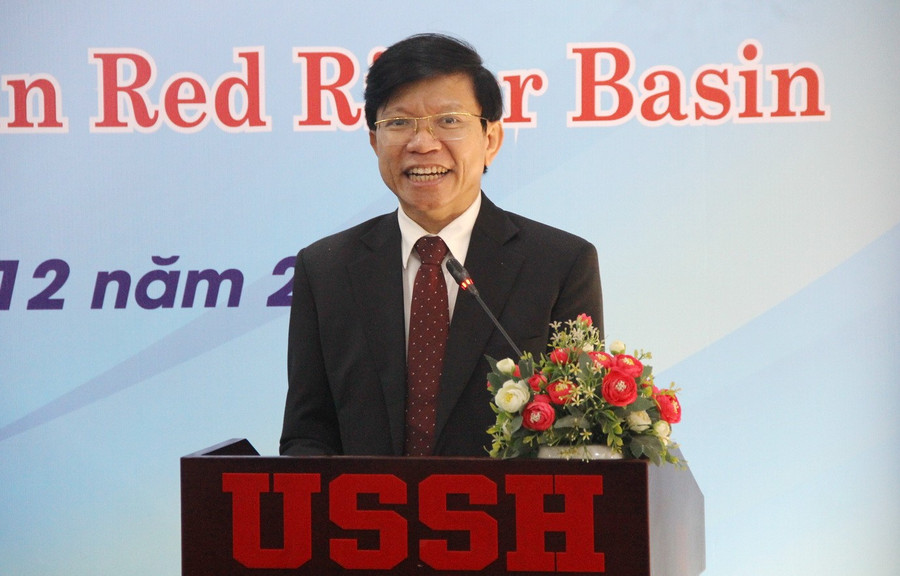 GS.TS Hoàng Anh Tuấn – Hiệu trưởng Trường ĐH Khoa học Xã hội và Nhân văn (ĐH Quốc gia Hà Nội) phát biểu tại Diễn đàn. img-5541.jpg