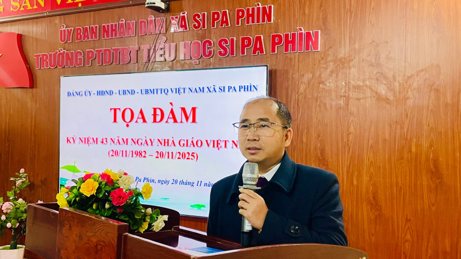 Ông Lê Quang Trinh, Chủ tịch UBND xã Si Pa Phìn phát biểu tại tọa đàm. si-pa-phin-32.jpg