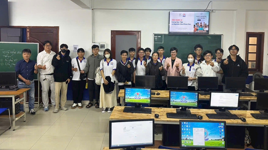 Trường Cao đẳng Quốc tế TPHCM ứng dụng AI vào giảng dạy. Ảnh: NVCC ung-dung-tri-tue-nhan-tao-trong-truong-nghe-2.jpg