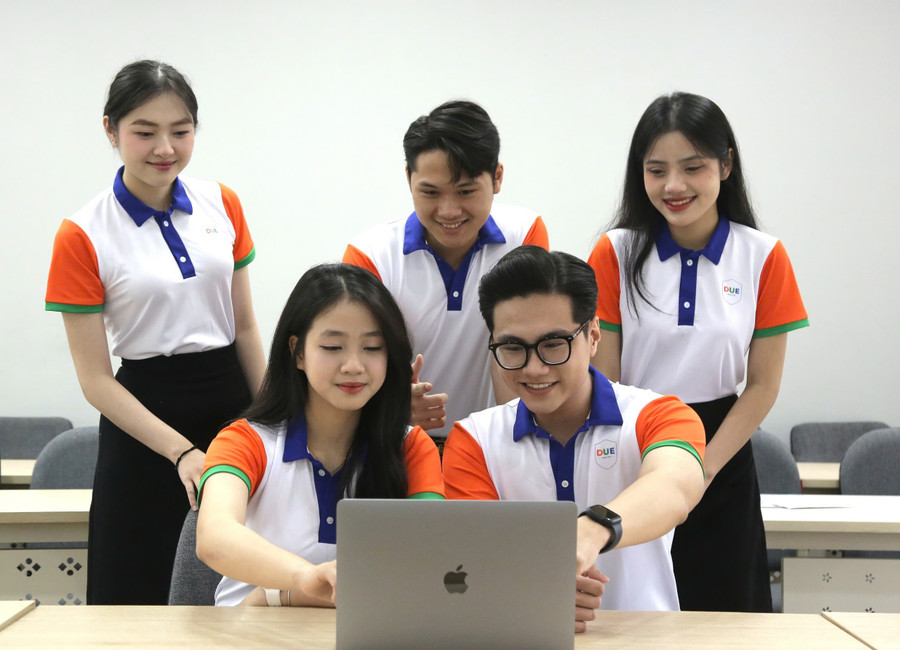 Trường Đại học Kinh tế - Đại học Đà Nẵng triển khai nhiều chương trình đào tạo bằng tiếng Anh để nâng cao năng lực hội nhập quốc tế cho sinh viên anh-1-trang-dai-hoc-da-nang.jpg