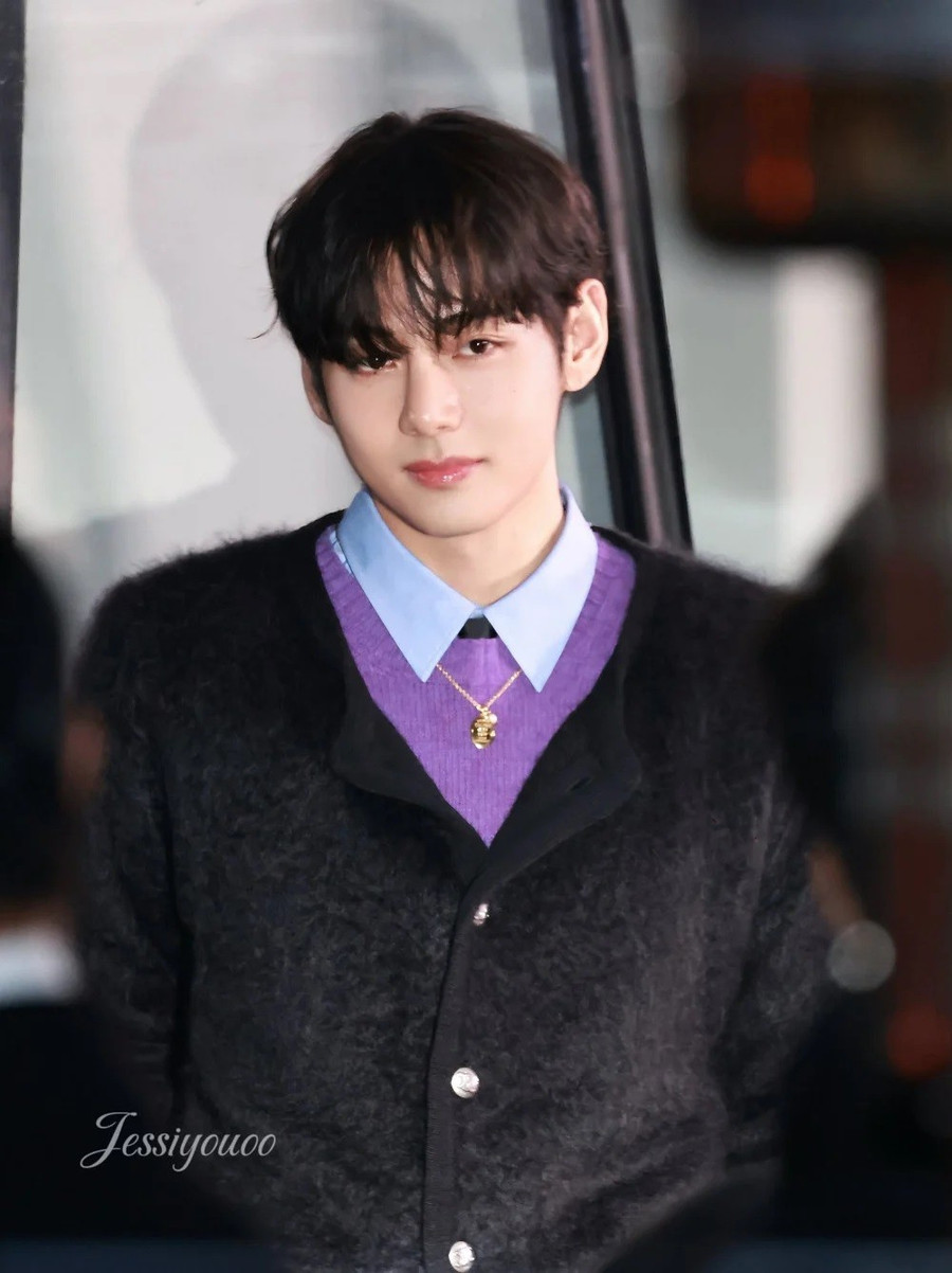 V (BTS) tích cực tham gia nhiều hoạt động, sự kiện. v-03.jpg