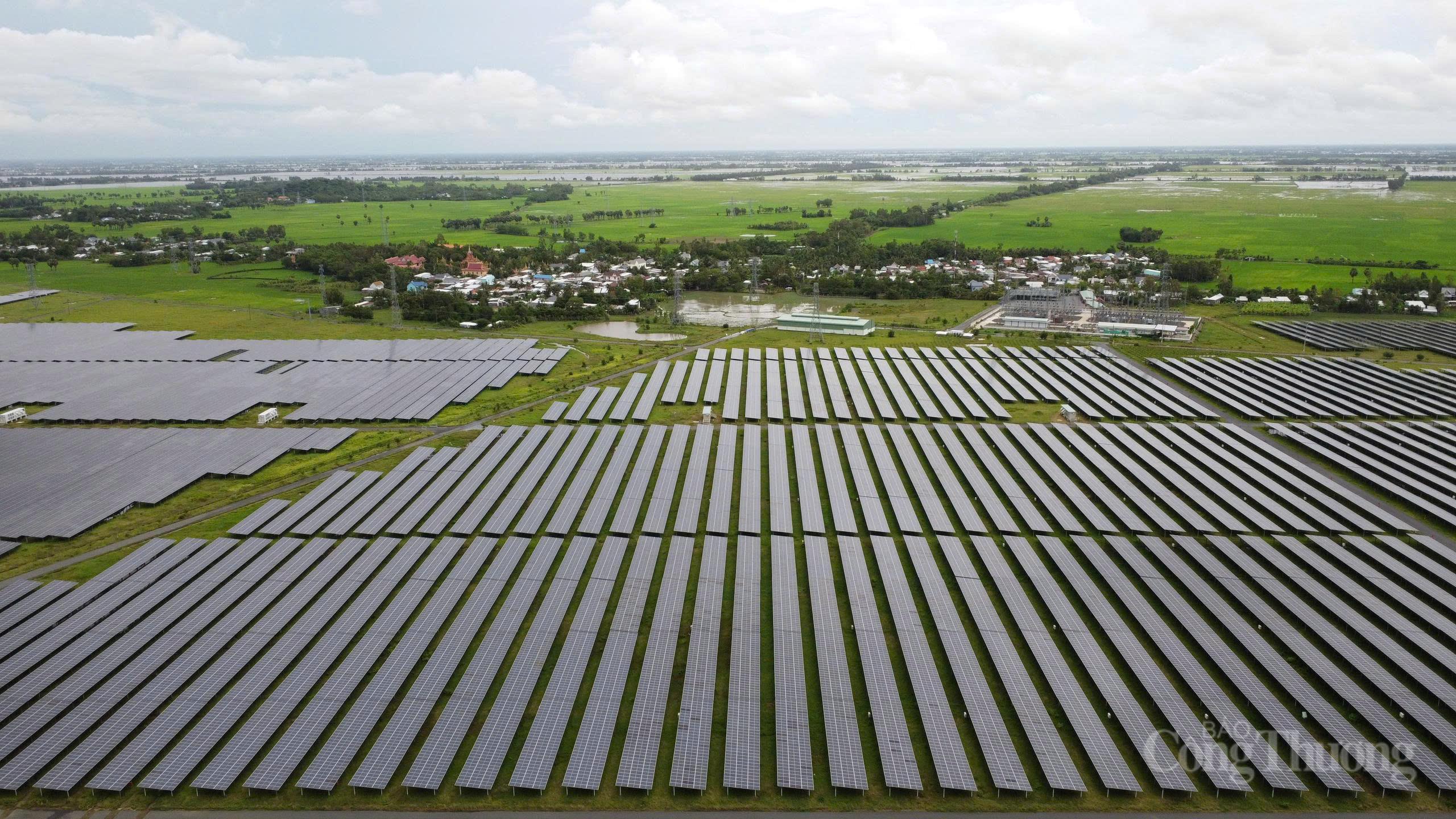 Thu hút đầu tư nước ngoài vào lĩnh vực năng lượng là một trong những trụ cột để đảm bảo an ninh năng lượng quốc gia. Ảnh: Giang Nam