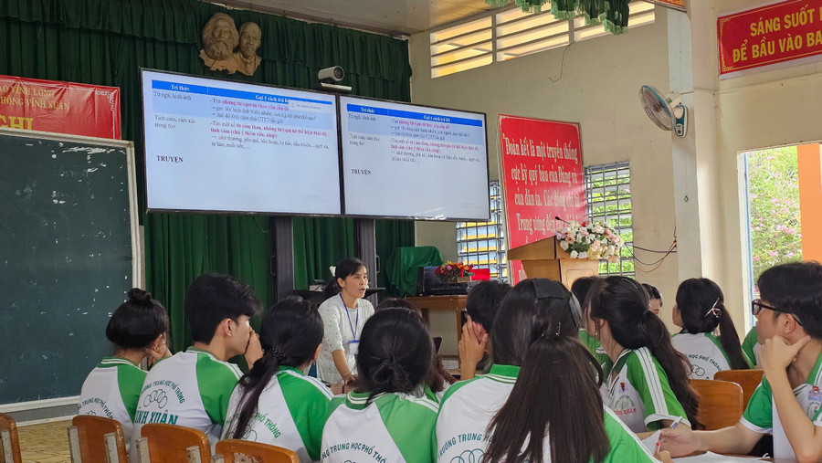 Giờ học tại Trường THPT Vĩnh Xuân (Vĩnh Long).