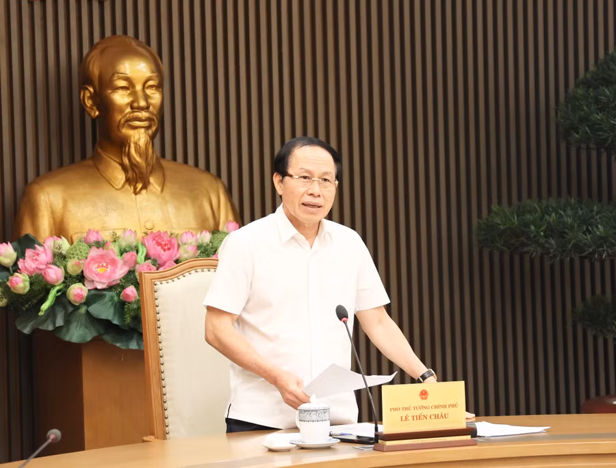 Phó Thủ tướng Lê Tiến Châu chủ trì cuộc họp. Ảnh: VGP/Minh Ngọc.