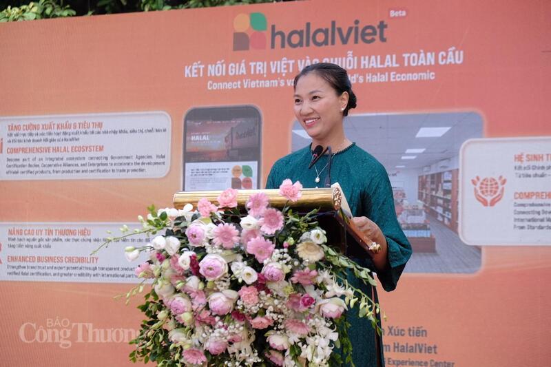 Bà Bá Thị Nguyệt Thu, Chủ tịch Hội đồng quản trị Hợp tác xã Hà Nội Xanh, cho biết Việt Nam