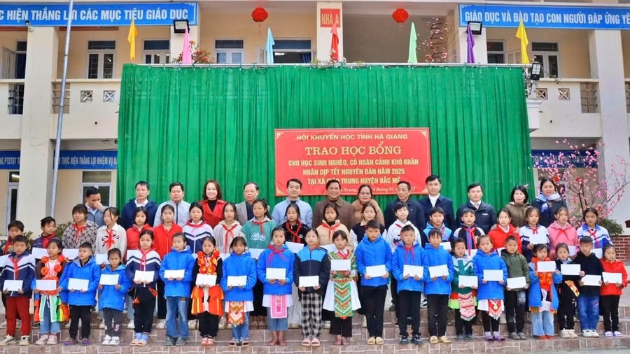 Lan tỏa tinh thần hiếu học trong cộng đồng. 3.jpg