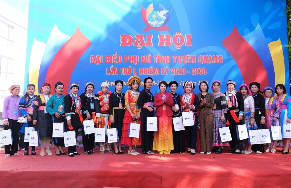 Bảo hiểm tiền gửi trong kỷ nguyên số và khuyến nghị hoàn thiện chính sách Bảo hiểm tiền gửi trong kỷ nguyên số và khuyến nghị hoàn thiện chính sách