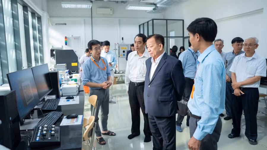 Phòng lab nghiên cứu tại Trường Đại học Việt Đức. Ảnh: VGU. vgu-giao-thong-thong-minh-2.jpg