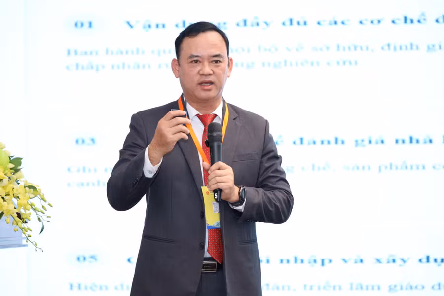 Ông Trần Nam Tú phát biểu tại Hội nghị quốc tế về hợp tác giáo dục trong kỷ nguyên số.