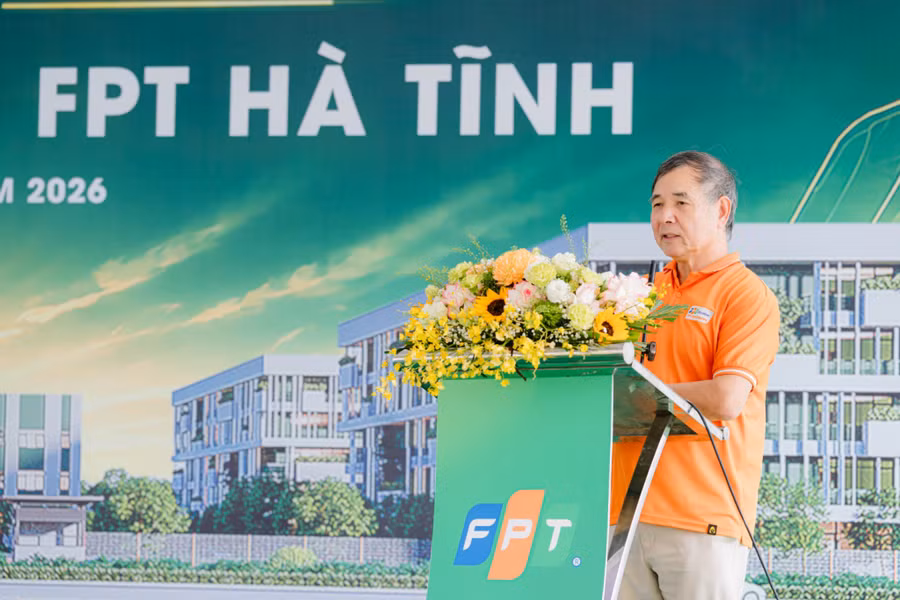 TS Lê Trường Tùng - Chủ tịch Hội đồng trường, Trường Đại học FPT, Tập đoàn FPT, phát biểu tại sự kiện. image007.jpg